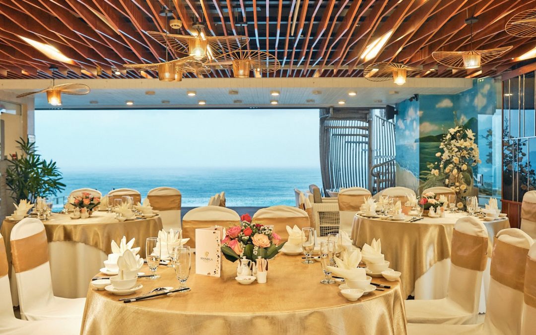 Tổ chức tiệc công ty tại khách sạn 4 sao Đà Nẵng Mandila Beach